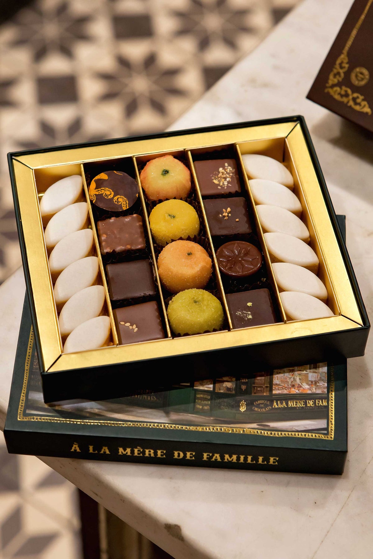 Coffret 1761 assorti 170g