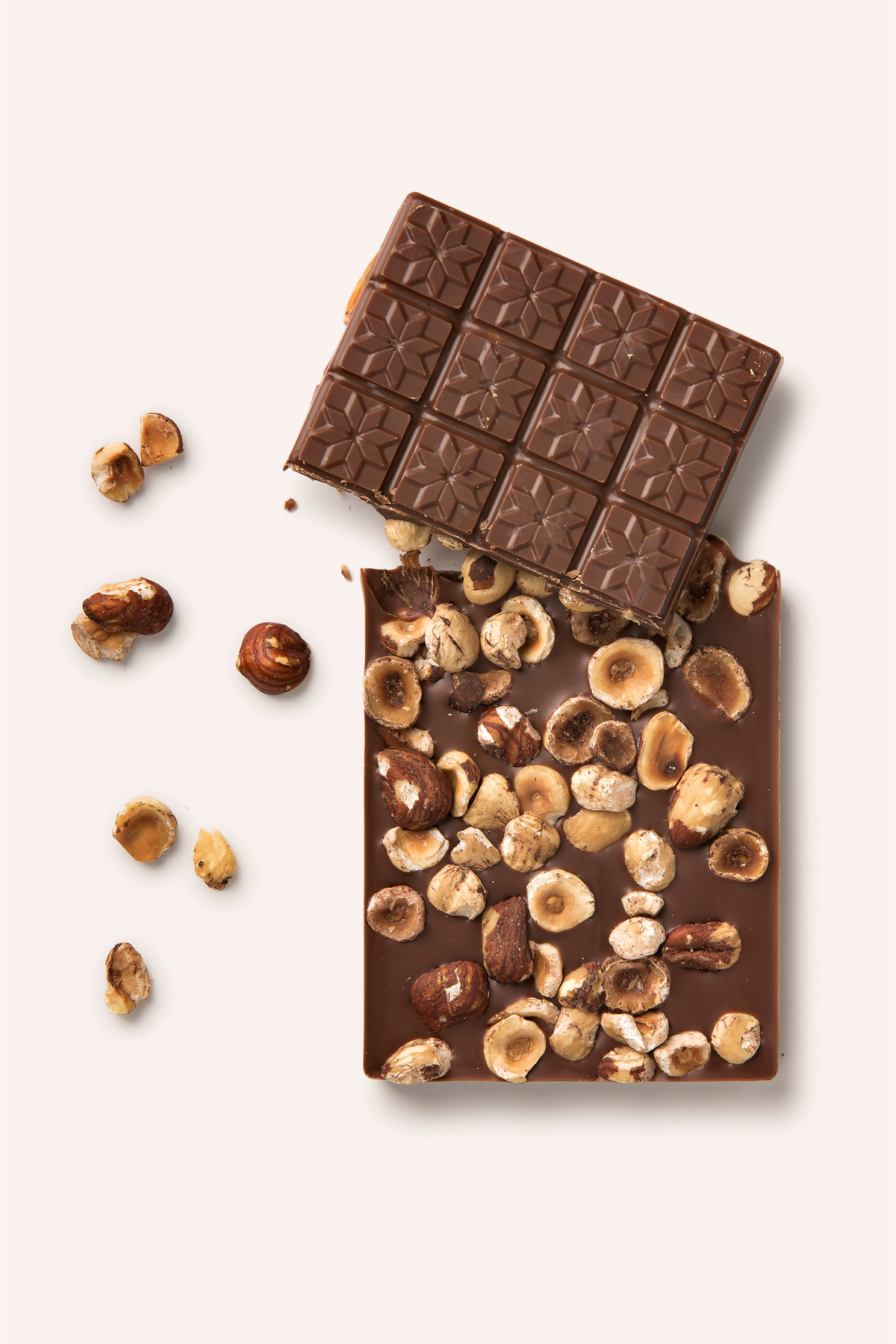 Tablette chocolat noisettes lait